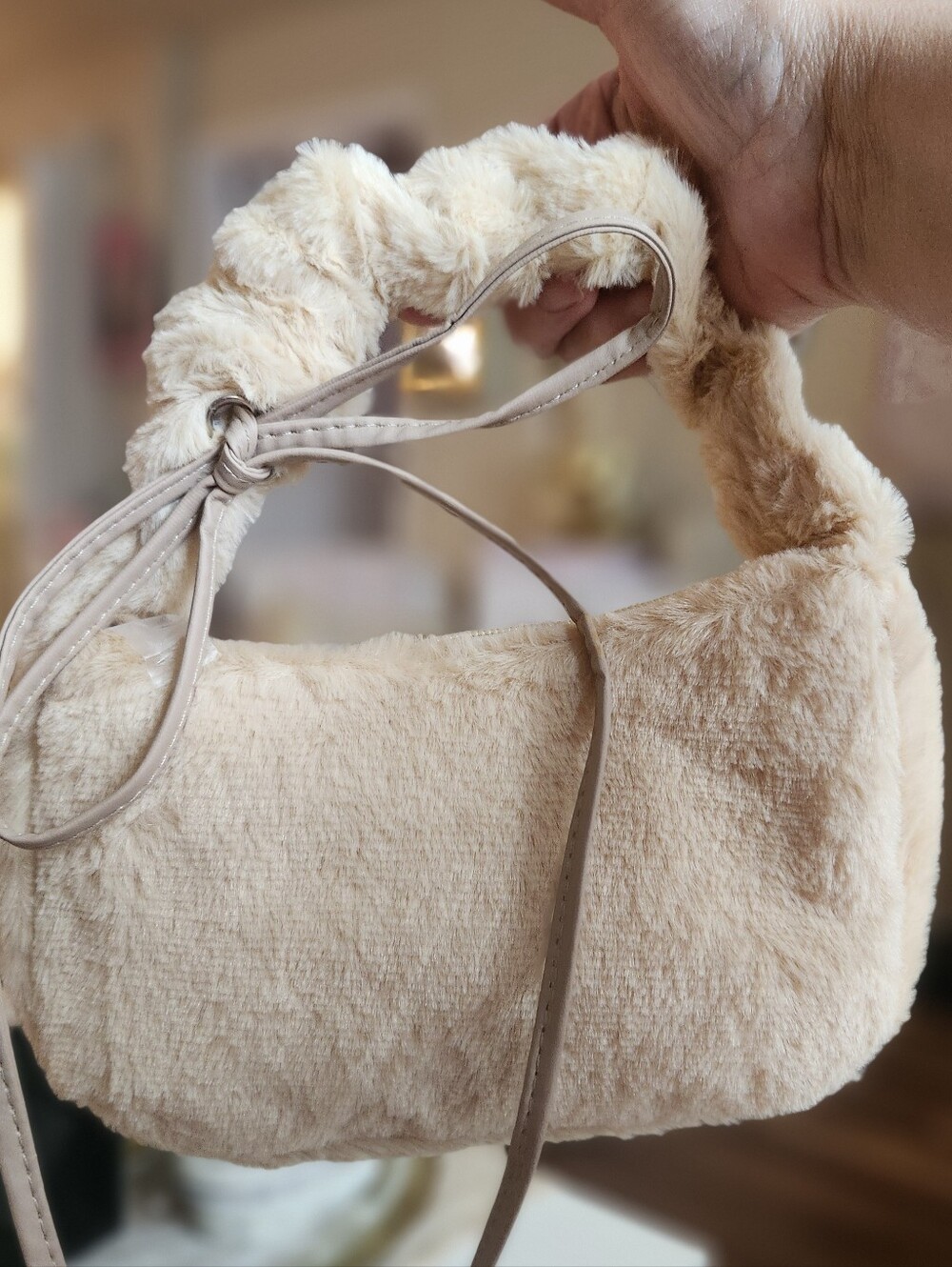 Plush Scrunchie Handle Shoulder Bag - Cream